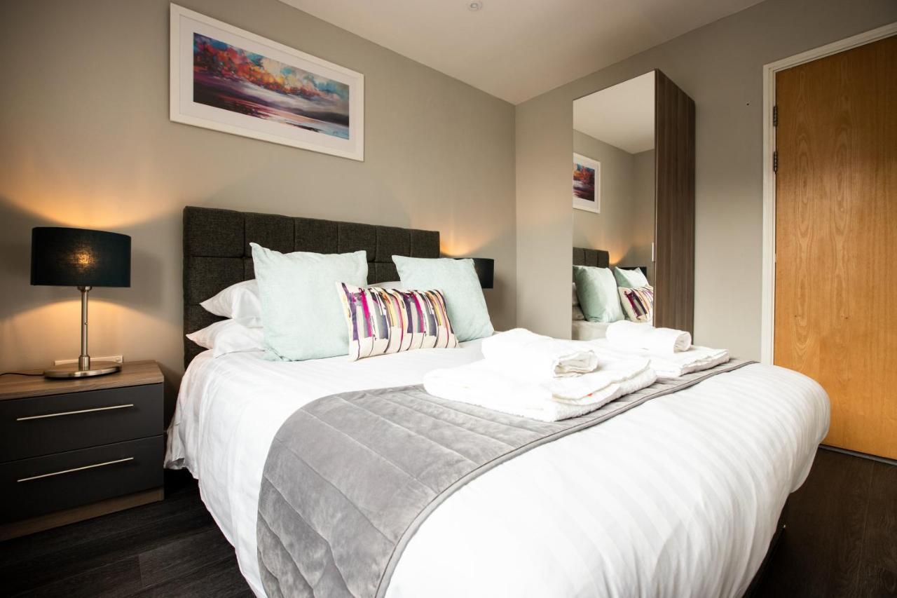 Urban Living'S - The Wren Beautiful City Centre Apartment With Parking 牛津 外观 照片