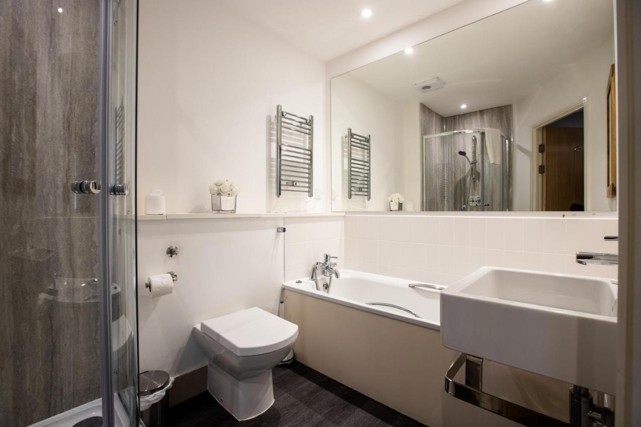 Urban Living'S - The Wren Beautiful City Centre Apartment With Parking 牛津 外观 照片