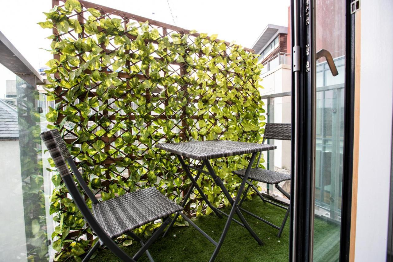 Urban Living'S - The Wren Beautiful City Centre Apartment With Parking 牛津 外观 照片